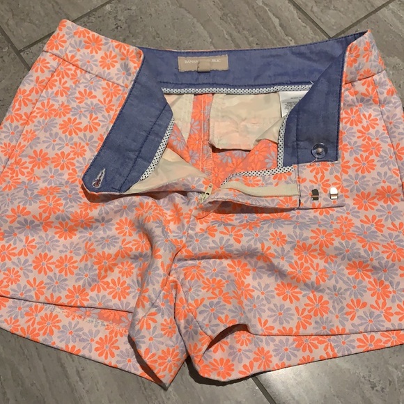 BNWOT BR Shorts size 2 Hampton Fit - Picture 2 of 10